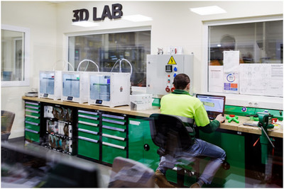 喜力啤酒西班牙工廠應用Ultimaker 3D打印技術為其生產線定制功能性零部件及使用工具